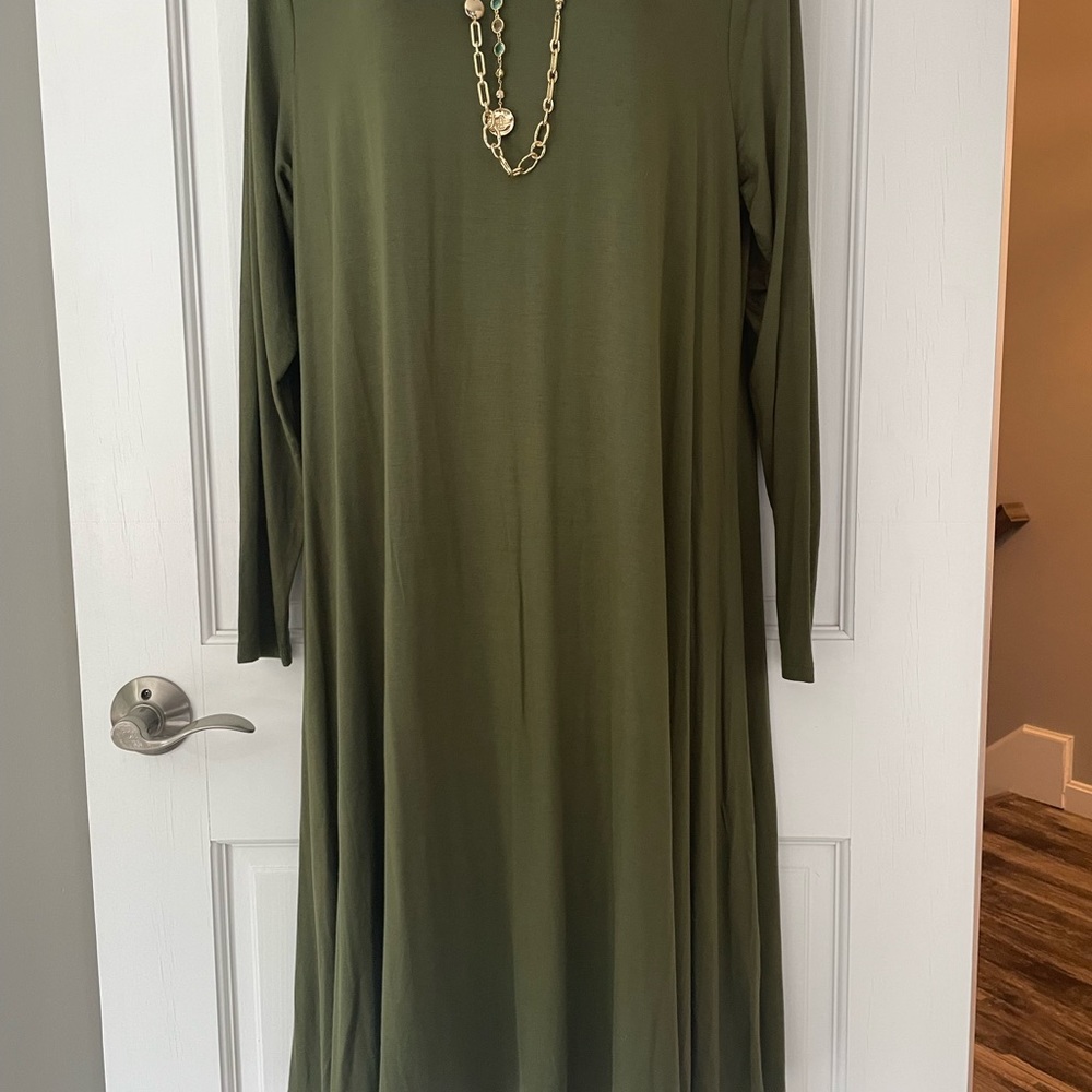 Daily Ritual Forest Green Long Sleeve Dress - Picture 2 of 3